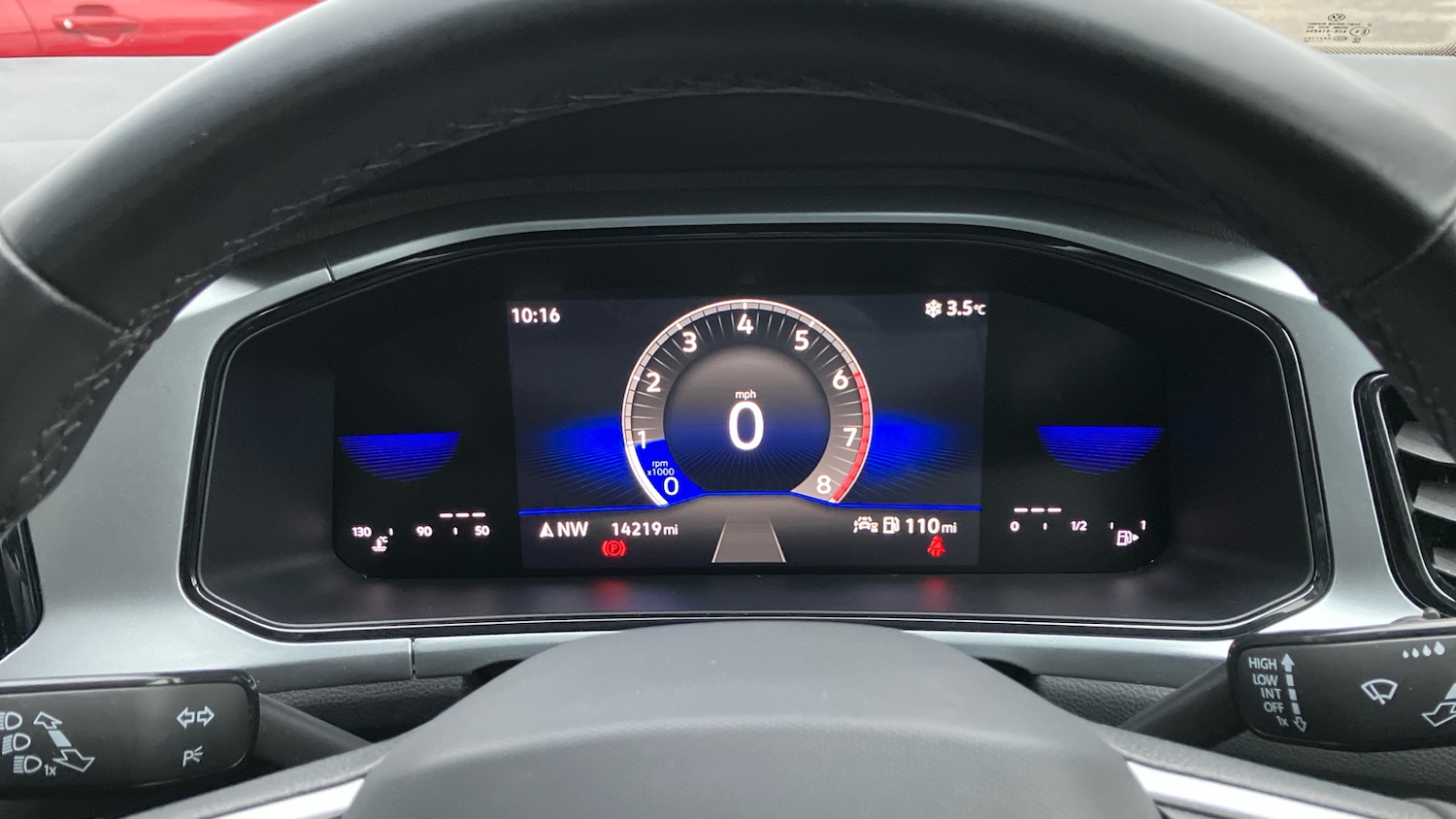 Used Volkswagen T-Roc 2023 for sale - 77069577: Photo 18