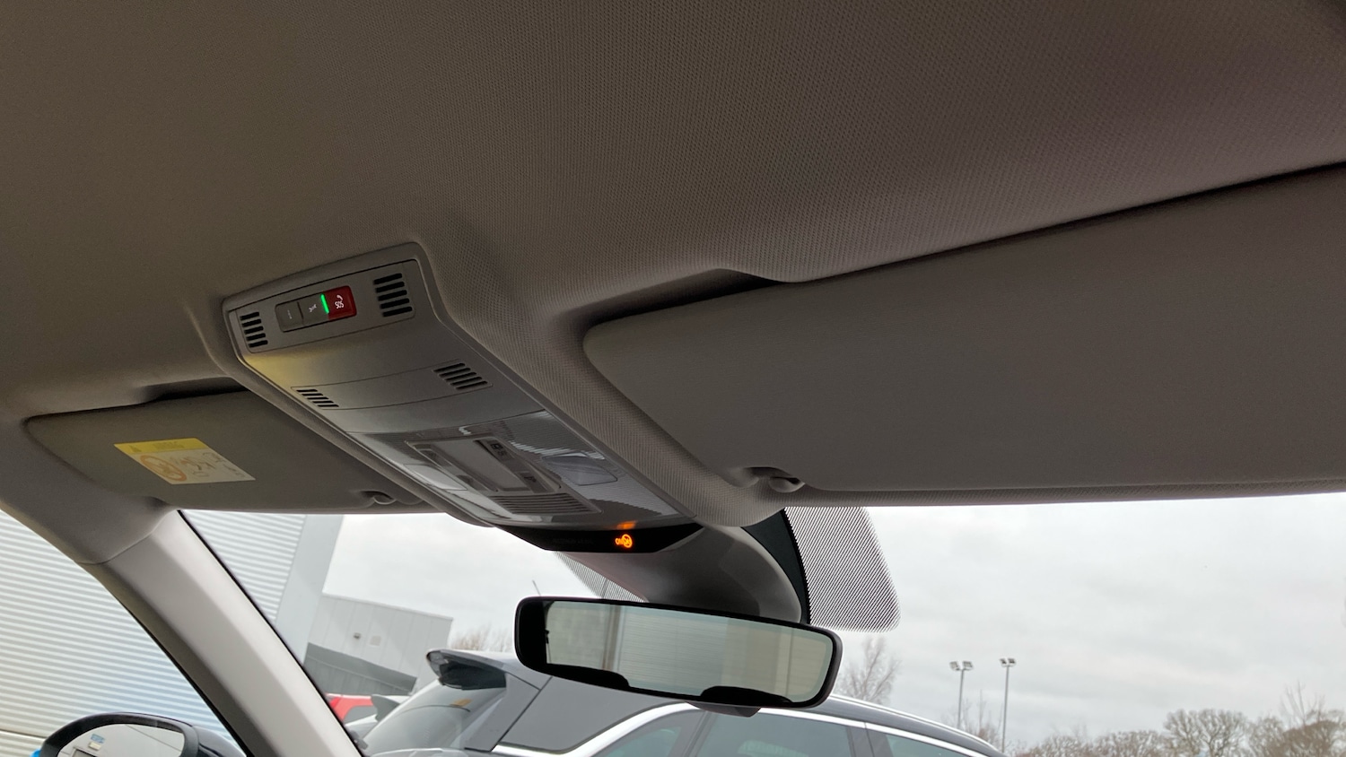 Used Volkswagen T-Roc 2023 for sale - 77069577: Photo 30