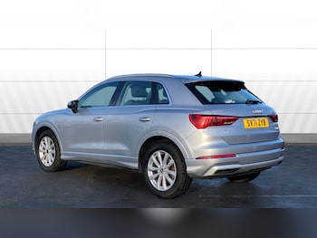 Used Audi Q3 2021 for sale - 76530902: Photo