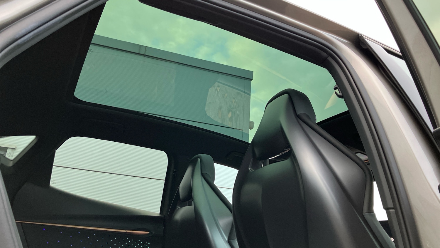 Used Cupra Tavascan 2025 for sale - 76477083: Photo 36