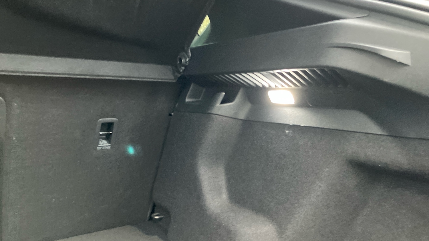 Used Cupra Tavascan 2025 for sale - 76477083: Photo 40