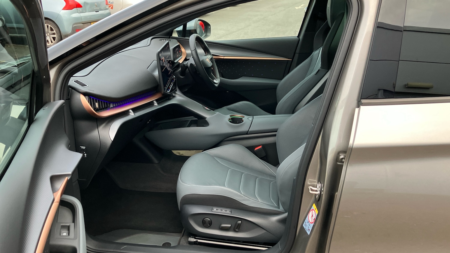 Used Cupra Tavascan 2025 for sale - 76477083: Photo 43