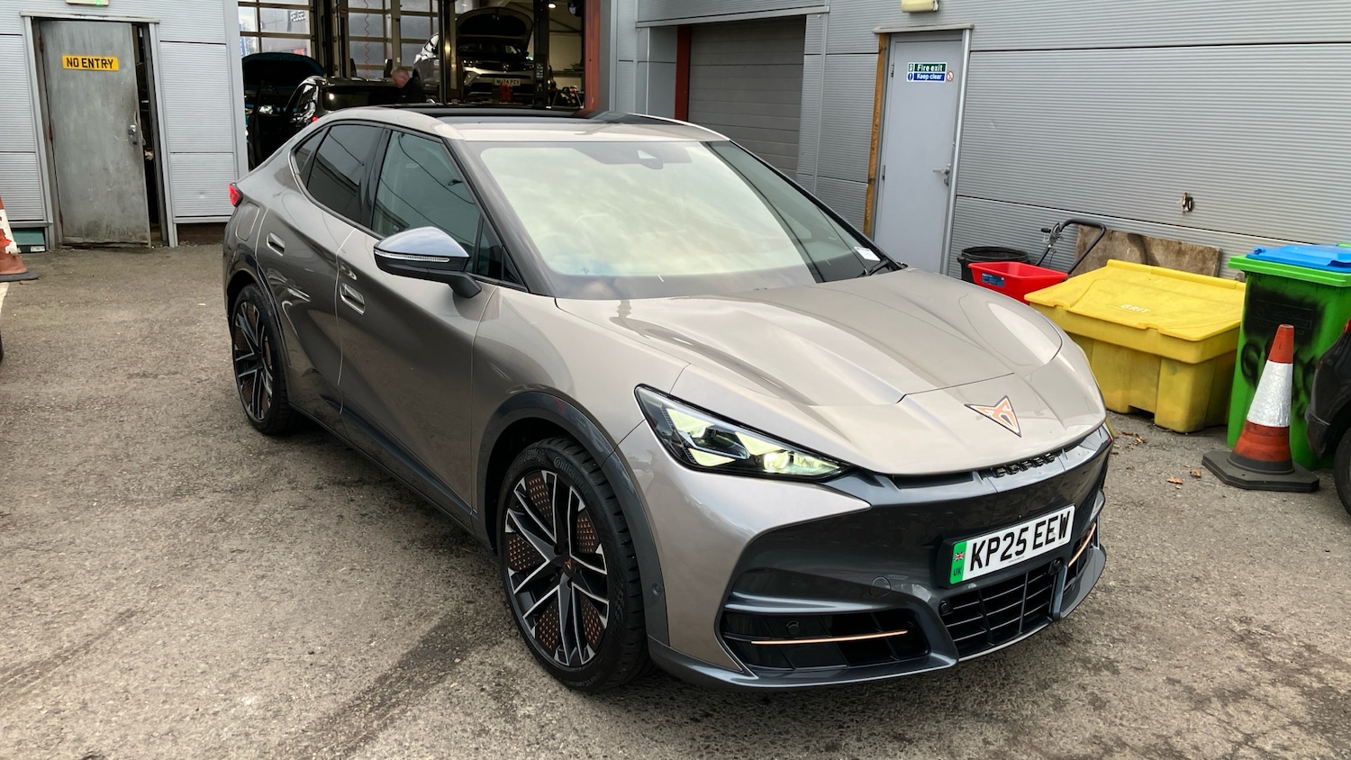 Used Cupra Tavascan 2025 for sale - 76477083: Photo 46