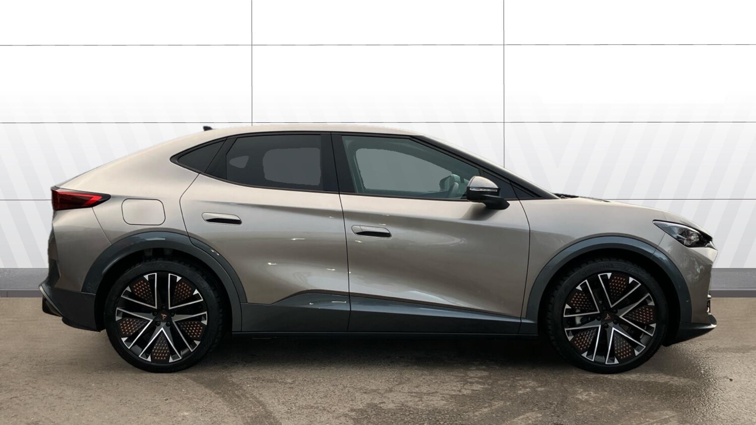 Used Cupra Tavascan 2025 for sale - 76477083: Photo 5