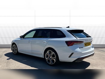 Used Skoda Octavia 2024 for sale - 78954260: Photo