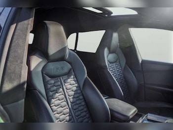 Used Audi RS Q8 2021 for sale - 79587654: Photo