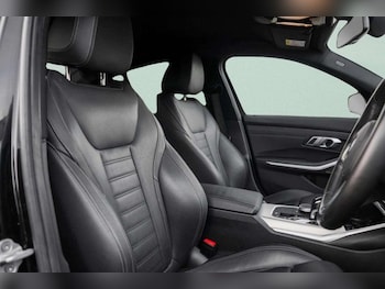 Used BMW 3 Series 2019 for sale - 76717219: Photo