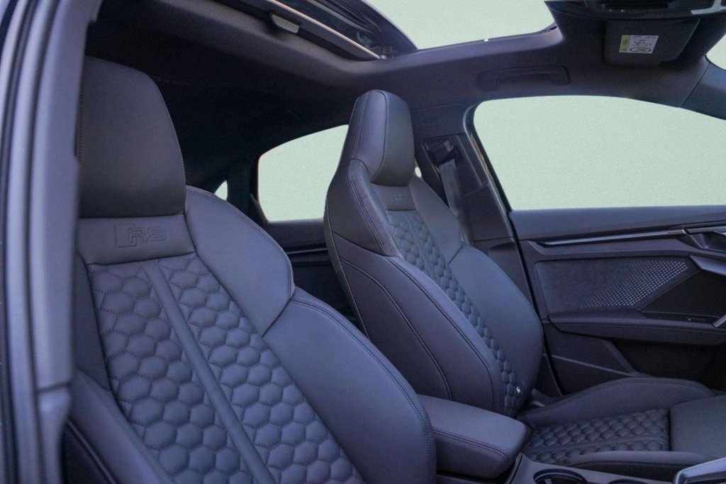 Used Audi RS3 2025 for sale - 76698835: Photo 3
