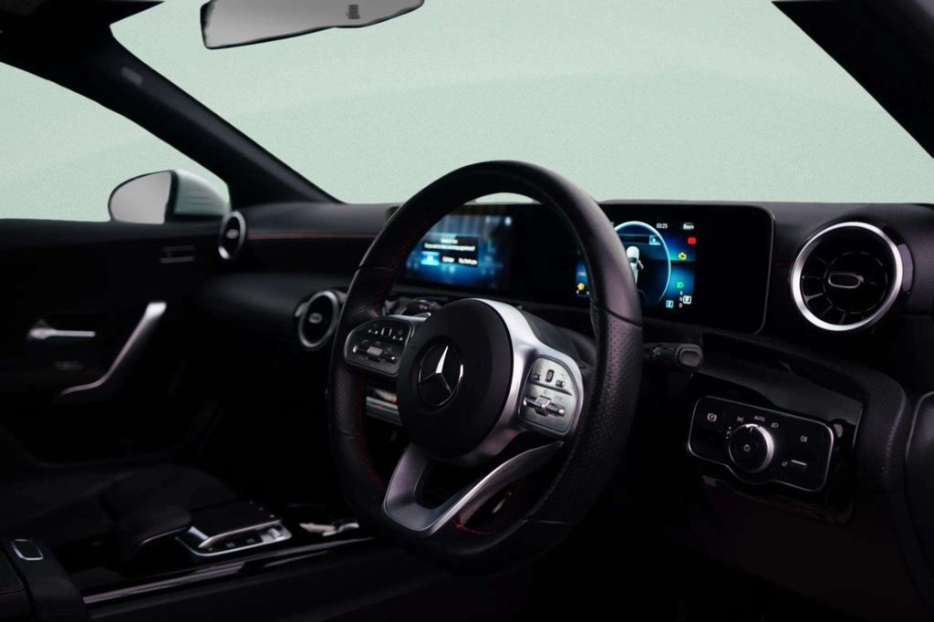 Used Mercedes-Benz A-Class 2020 for sale - 76546535: Photo 2