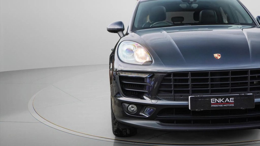 Used Porsche Macan 2018 for sale - 76429935: Photo 11