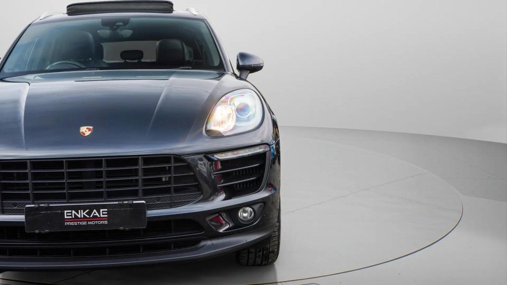 Used Porsche Macan 2018 for sale - 76429935: Photo 12