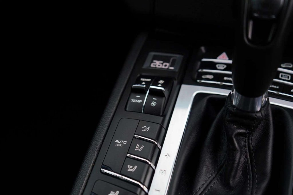 Used Porsche Macan 2018 for sale - 76429935: Photo 20