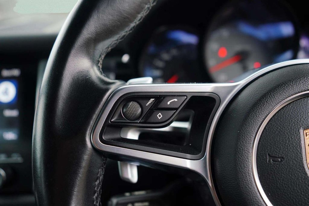 Used Porsche Macan 2018 for sale - 76429935: Photo 21