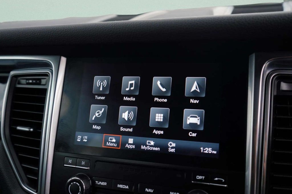 Used Porsche Macan 2018 for sale - 76429935: Photo 26