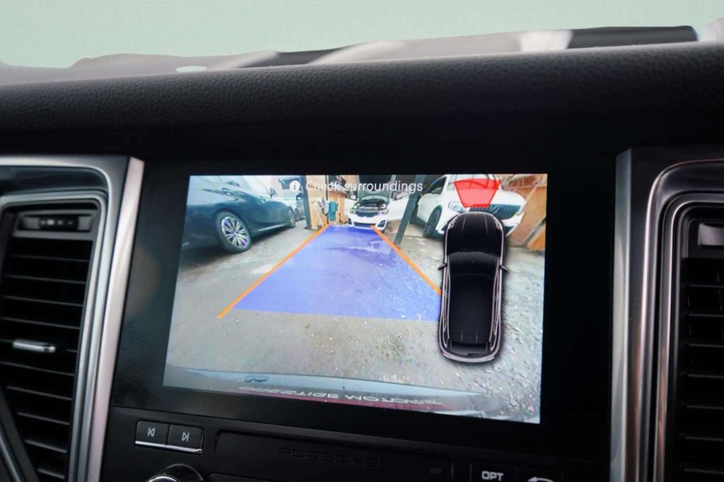 Used Porsche Macan 2018 for sale - 76429935: Photo 27