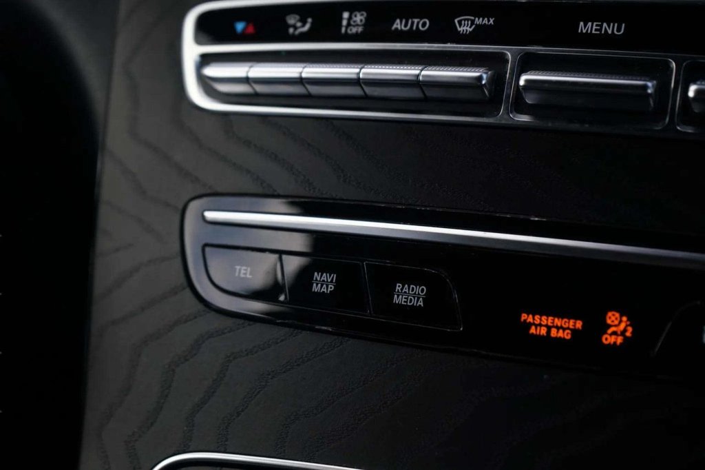 Used Mercedes-Benz GLC 2020 for sale - 76665521: Photo 30