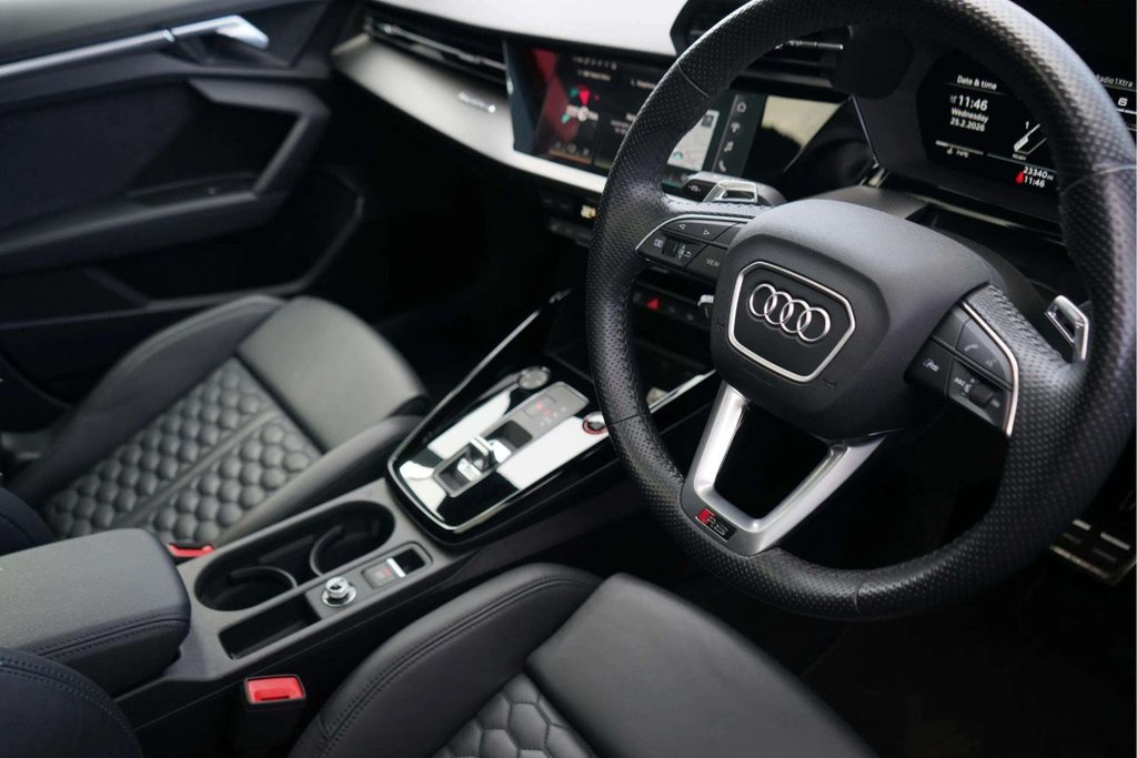 Used Audi RS3 2023 for sale - 77672682: Photo 13