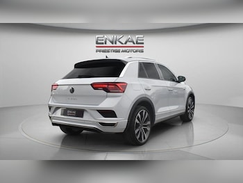 Used Volkswagen T-Roc 2021 for sale - 79072532: Photo