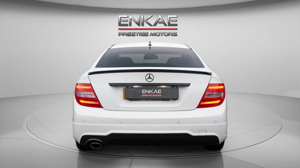 Used Mercedes-Benz C Class 2014 for sale - 77027270: Photo 6