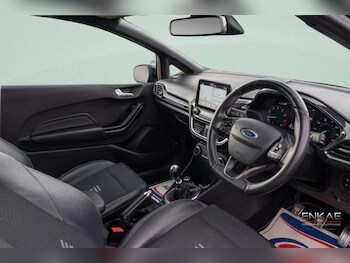 Used Ford Fiesta 2018 for sale - 78671837: Photo
