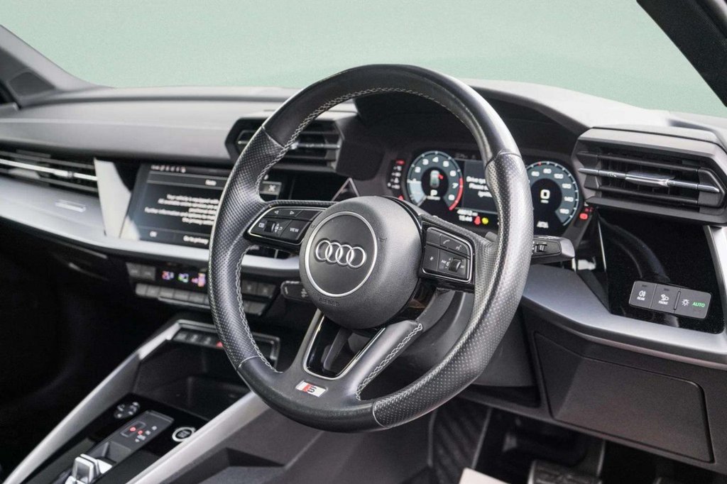 Used Audi A3 2021 for sale - 76867461: Photo 2