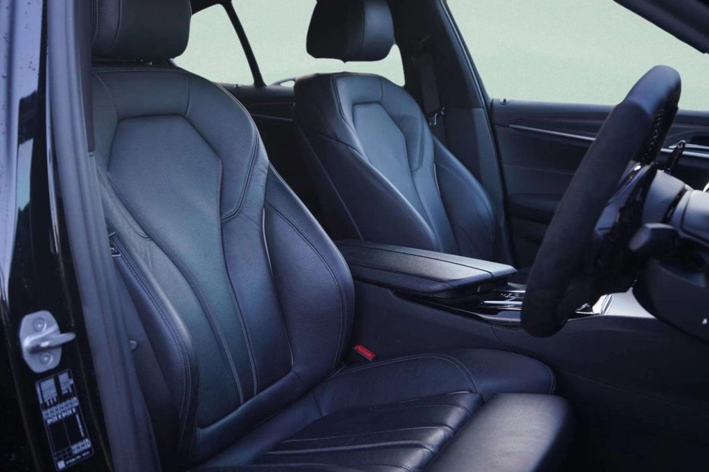 Used BMW 5 Series 2021 for sale - 77368982: Photo 3