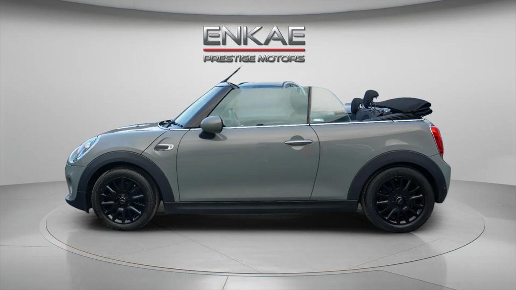 Used MINI Convertible 2019 for sale - 77666900: Photo 13