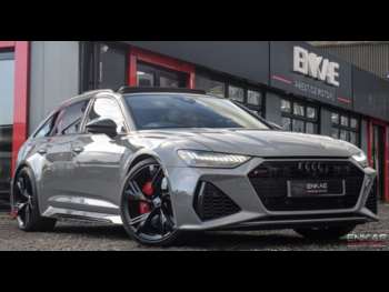 This is an Audi RS6 with almost 1,000bhp
