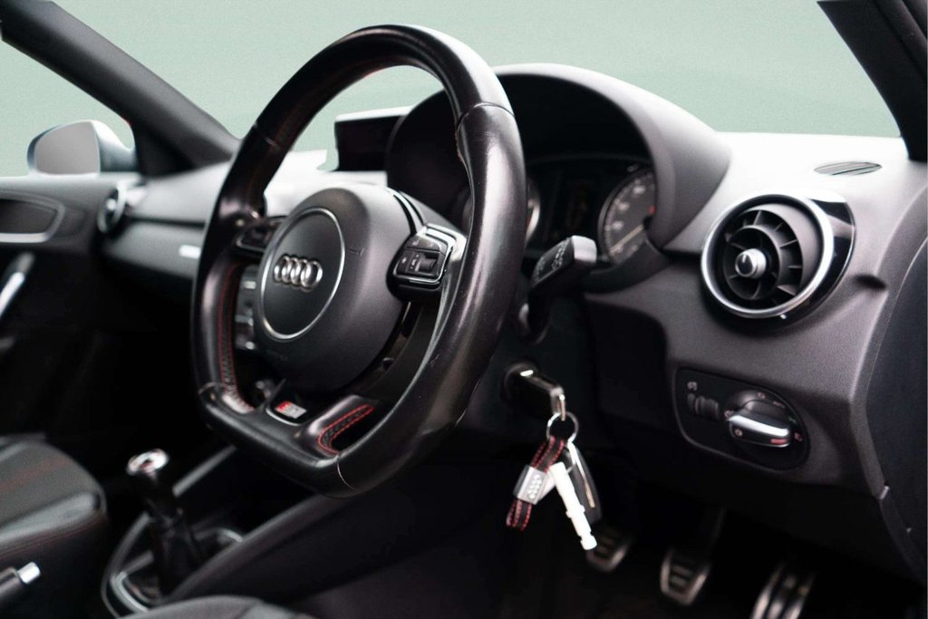 Used Audi S1 2014 for sale - 77642760: Photo 15