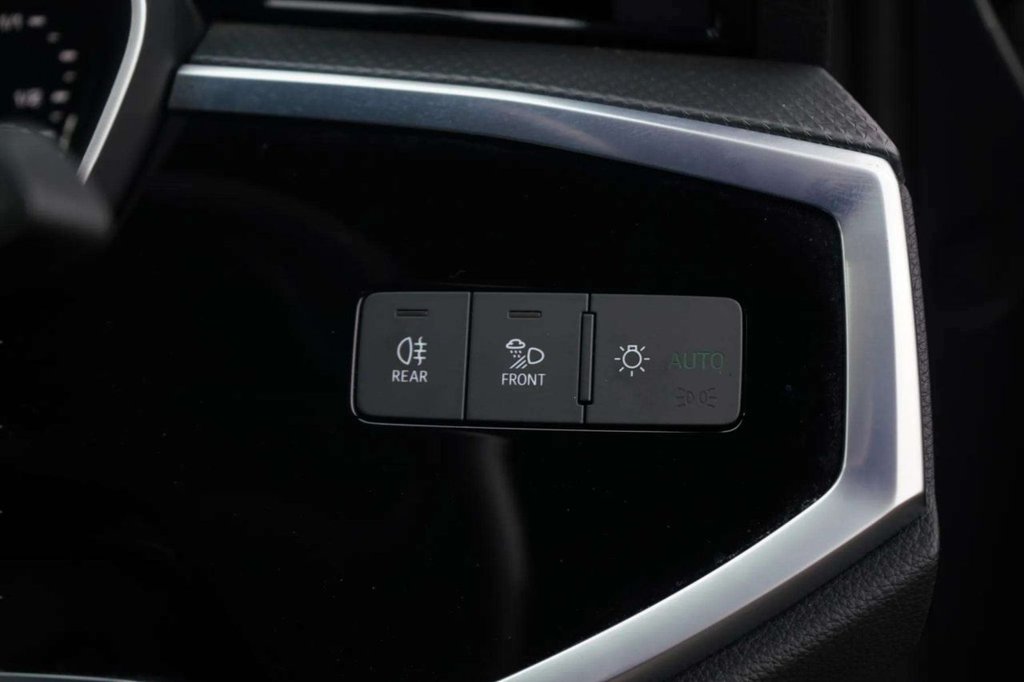 Used Audi Q3 2022 for sale - 76883742: Photo 35