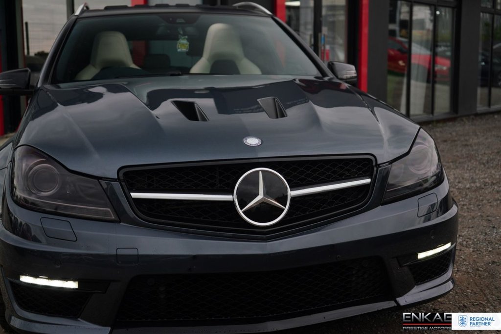 Used Mercedes-Benz C-Class 2013 for sale - 76092577: Photo 12