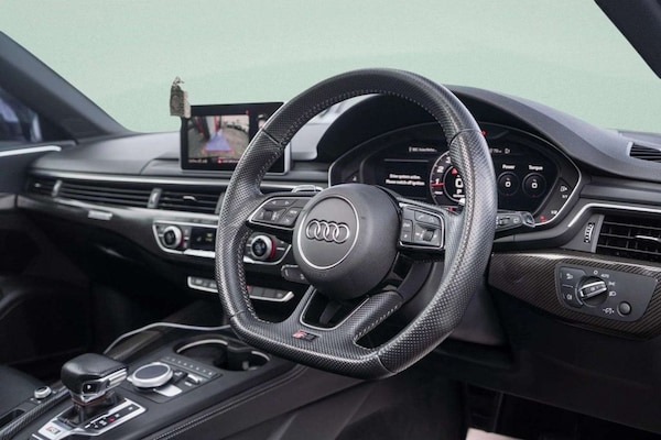 Used Audi RS4 Avant 2018 for sale - 76223814: Photo 2