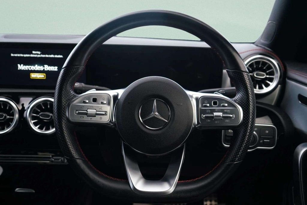 Used Mercedes-Benz CLA 2023 for sale - 76826468: Photo 2