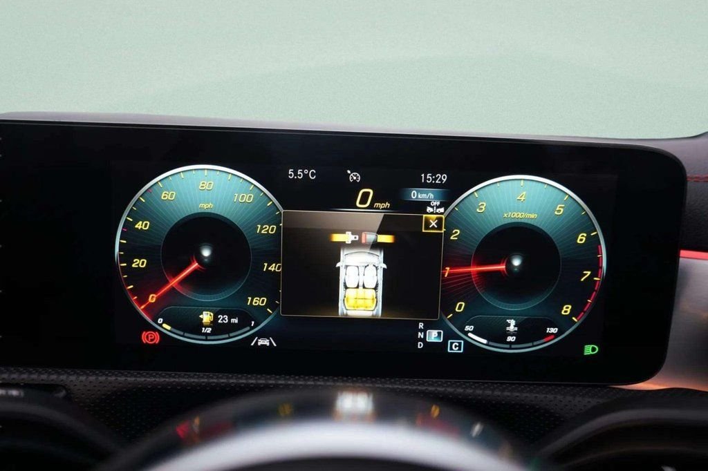 Used Mercedes-Benz CLA 2023 for sale - 76826468: Photo 9