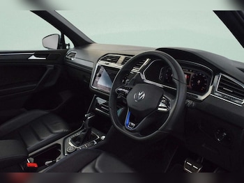Used Volkswagen Tiguan 2023 for sale - 79022393: Photo