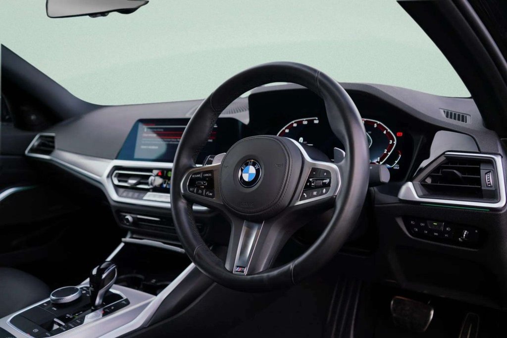 Used BMW 3 Series 2020 for sale - 76546716: Photo 2