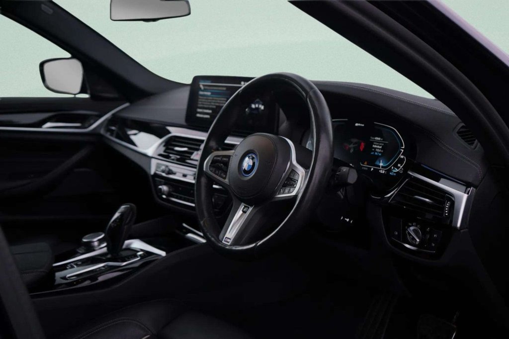 Used BMW 5 Series 2022 for sale - 77139695: Photo 2