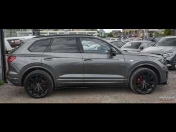 Used Volkswagen Touareg 2021 for sale - 74885180: Photo