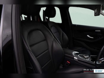 Used Mercedes-Benz GLC 2019 for sale - 77451798: Photo