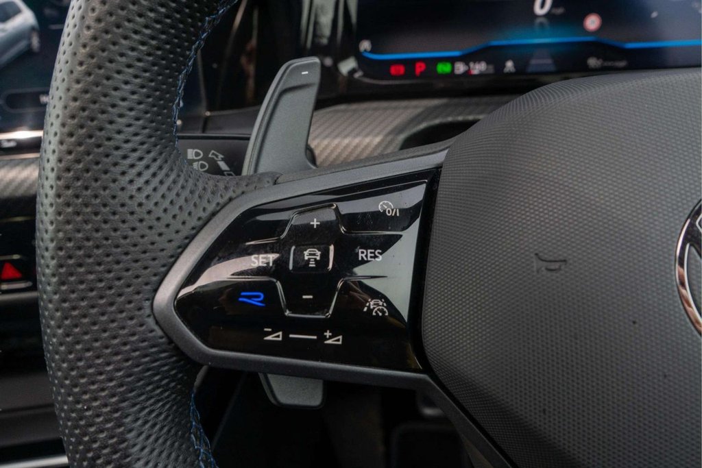 Used Volkswagen Golf 2023 for sale - 78002555: Photo 13