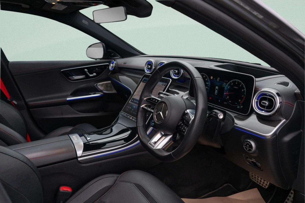 Used Mercedes-Benz C Class 2023 for sale - 78016925: Photo 2