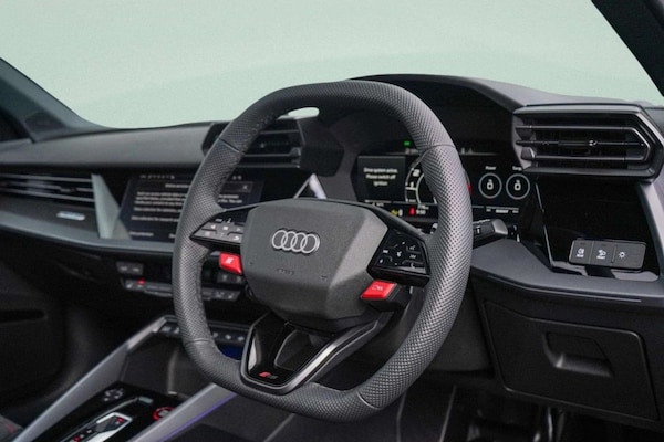 Used Audi RS3 2025 for sale - 75359055: Photo 15
