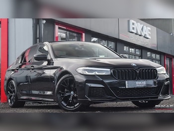 2022 (72) - 2.0 530e 12kWh M Sport Saloon 4dr Petrol Plug-in Hybrid Steptronic Euro 6 (