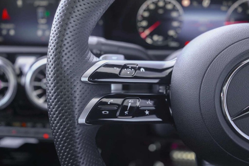 Used Mercedes-Benz CLA 2023 for sale - 76632485: Photo 16