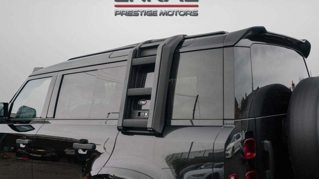 Used Land Rover Defender 2020 for sale - 77212846: Photo 11