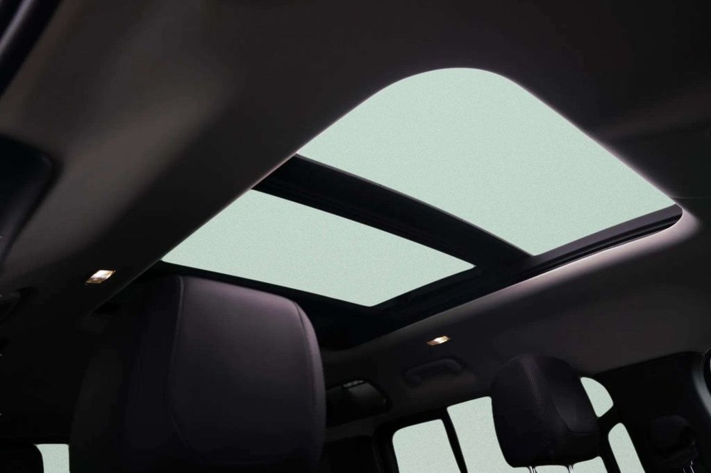 Used Land Rover Defender 2020 for sale - 77212846: Photo 14