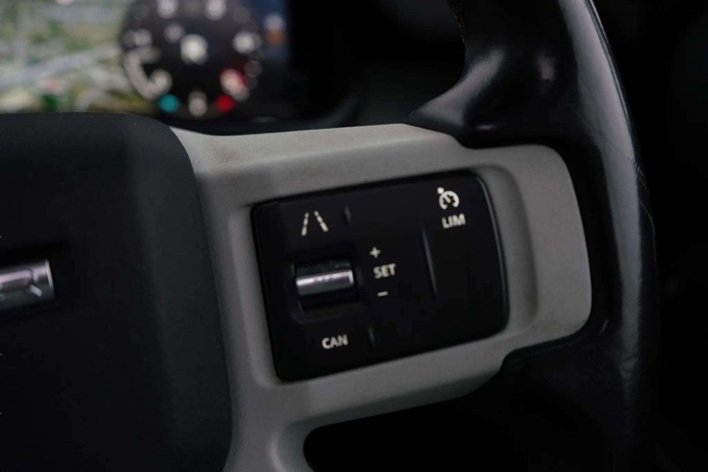 Used Land Rover Defender 2020 for sale - 77212846: Photo 20