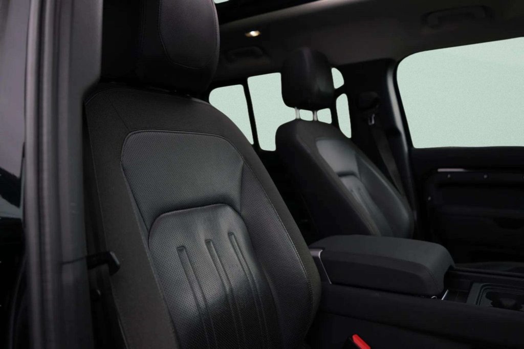 Used Land Rover Defender 2020 for sale - 77212846: Photo 3