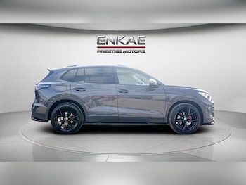 Used Volkswagen Tiguan 2024 for sale - 79250022: Photo