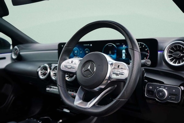 Used Mercedes-Benz CLA 2022 for sale - 74833991: Photo 2